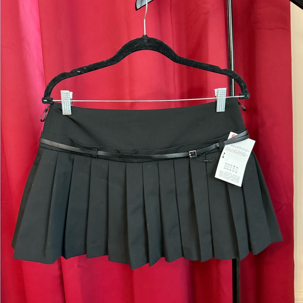 Pleated Skort with Belt